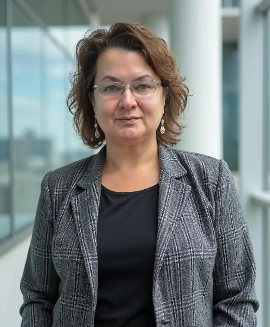 Angela Ujvary